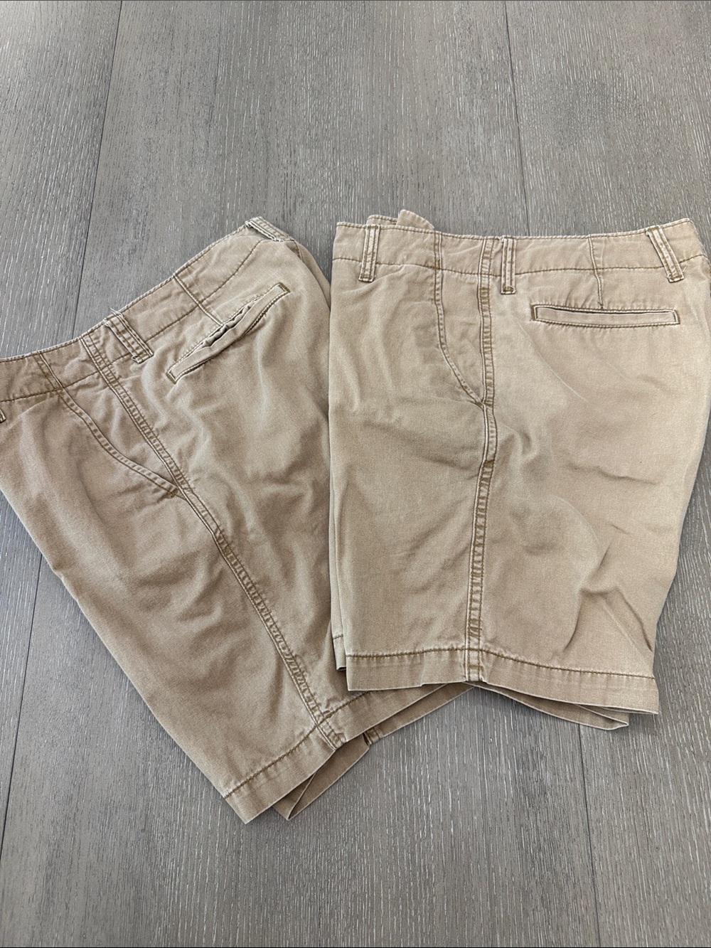 Men's Casual Darker Khaki Shorts - Lived In - Straight Fit